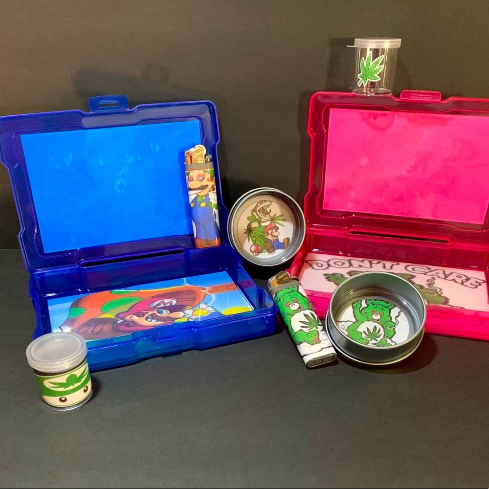 Custom Rolling Tray Case